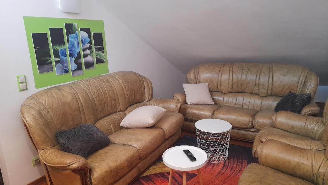 Apartmani Delas 2 Pjescana Uvala Luaran gambar